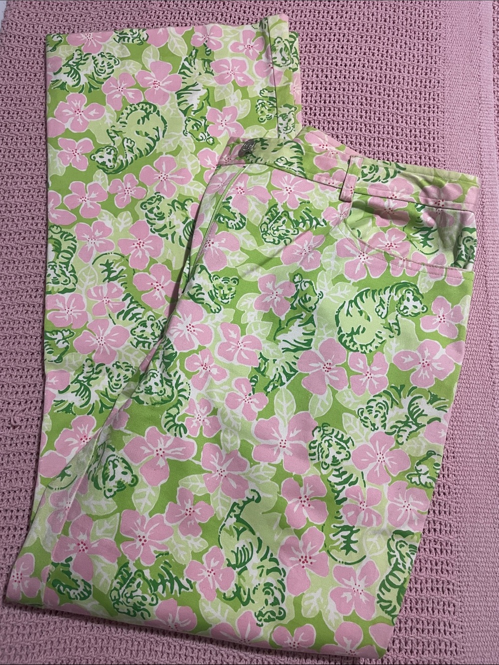 Lilly Pulitzer Floral Pink & Green Tiger Cotton Pants